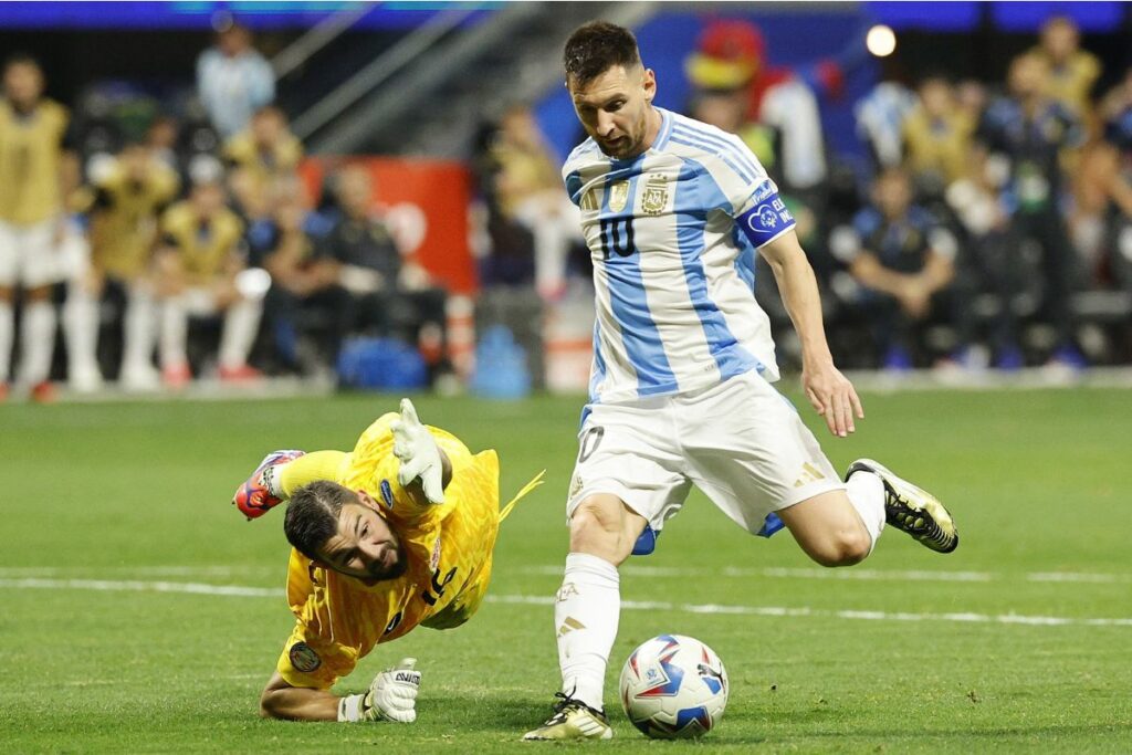 Lionel Messi no anotó en su debut en la Copa América 2024.