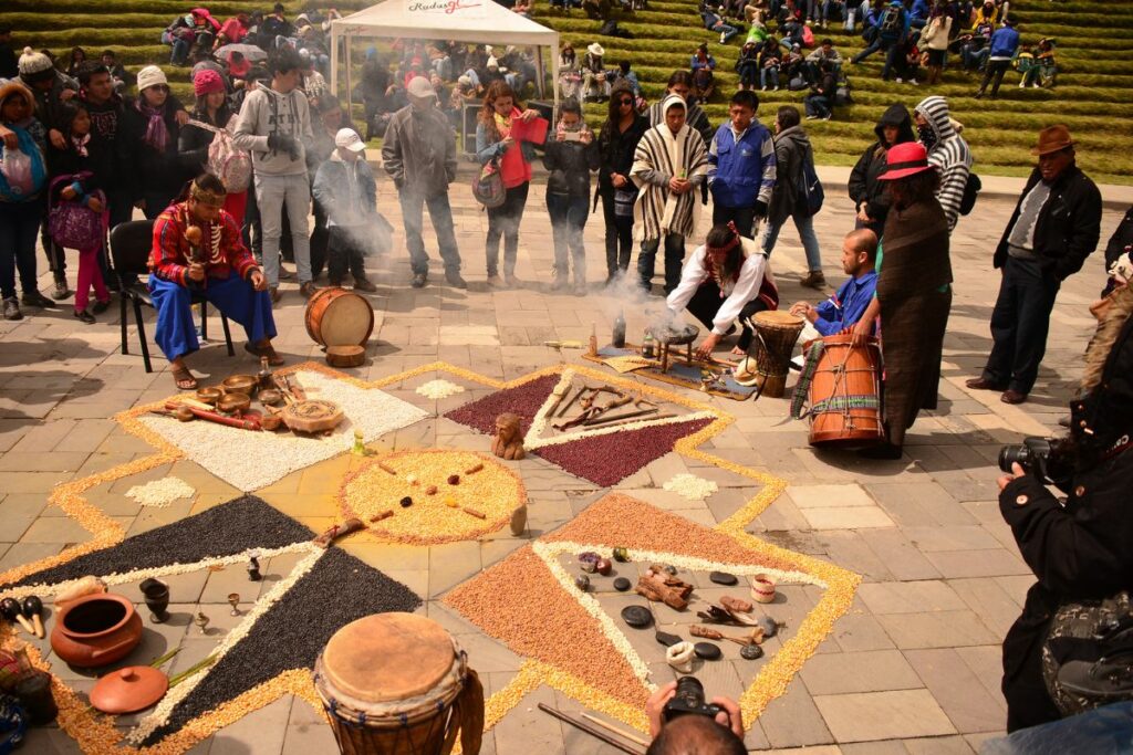 Ecuador celebra el Inti Raymi con eventos destacados que promueven la interculturalidad y exploran saberes ancestrales. Foto: www.turismo.gob.ec.