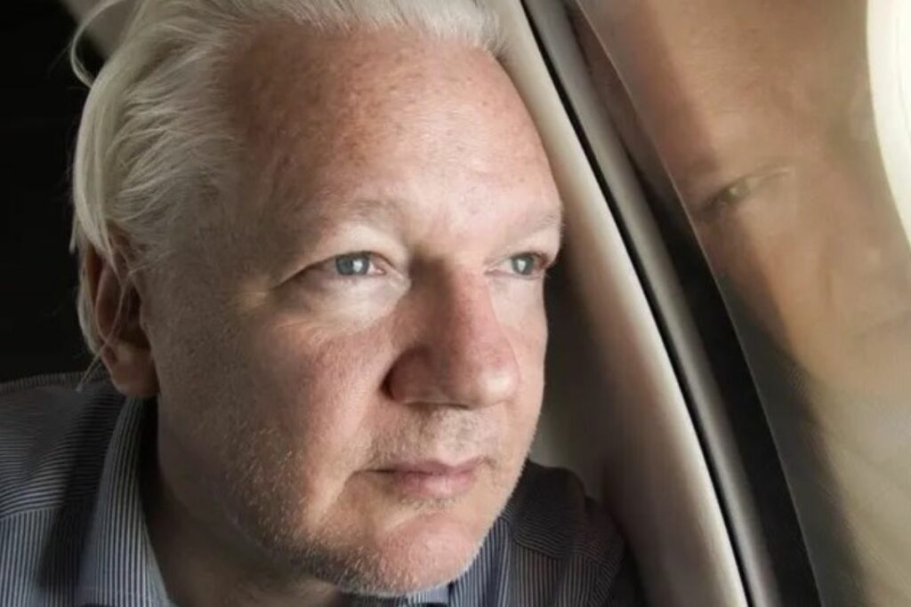 El fundador de Wikileaks, Julian Assange, en una imagen publicada por Wikileaks en X.