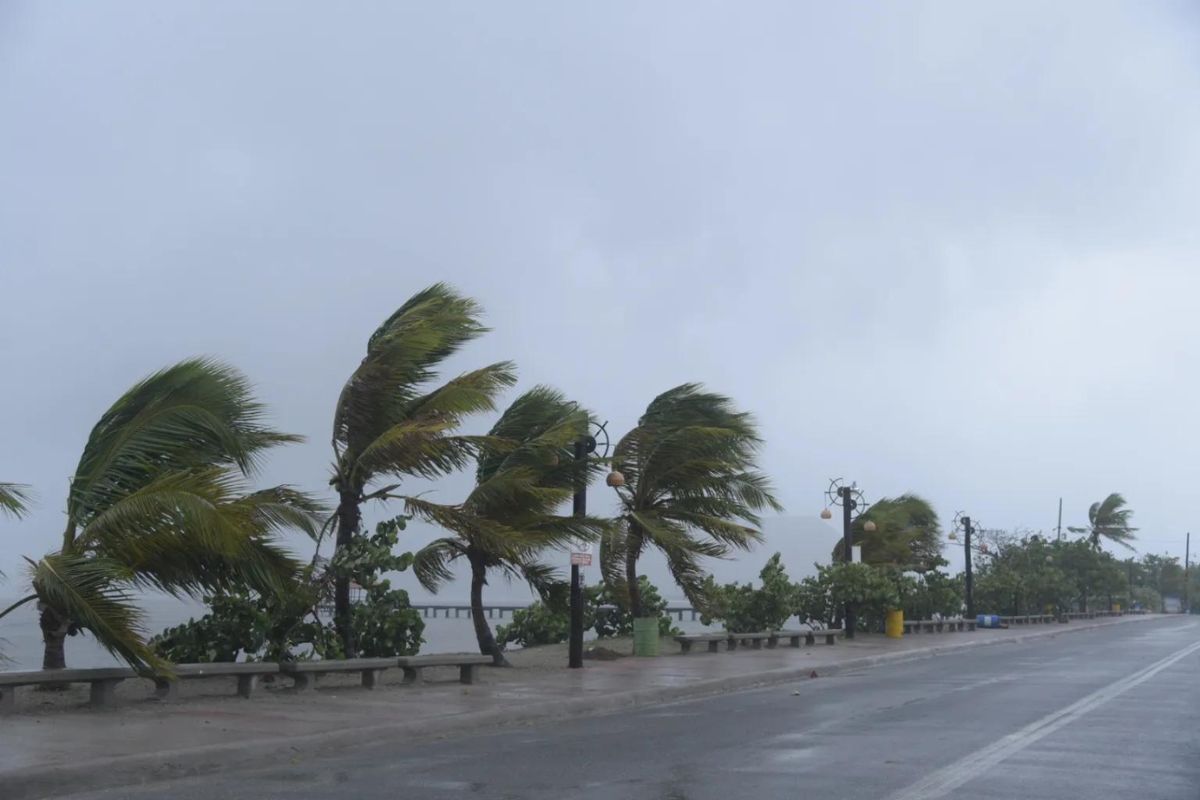 Vista del clima afectado por el paso de un huracán, en una fotografía de archivo.